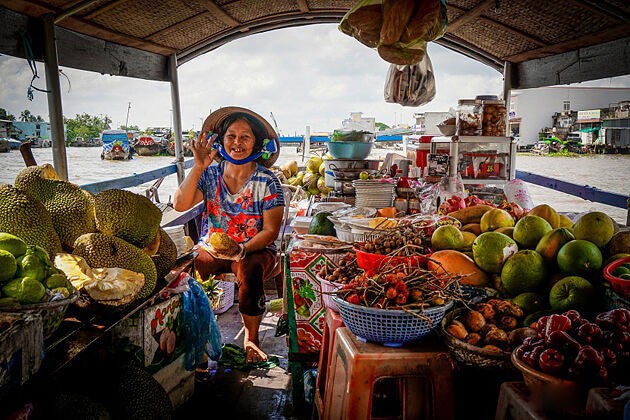 Floating Markets – the Noticeable Highlights in Mekong Delta